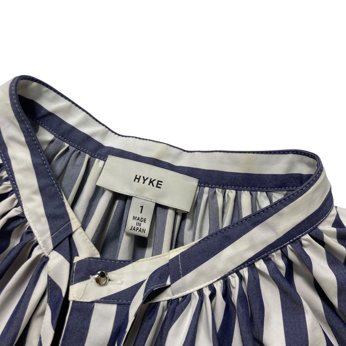 HYKE(ハイク) 22SST／C STRIPED GATHERED DRESSシャツワンピース