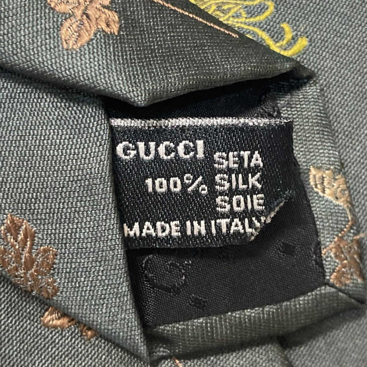 未使用級　GUCCI　ネクタイ　無地　ソリッド　鶏　刺繍　あんしん鑑定　グレー 未使用級 GUCCI ネクタイ 無地 ソリッド 鶏 刺繍 あんしん鑑定 グレー