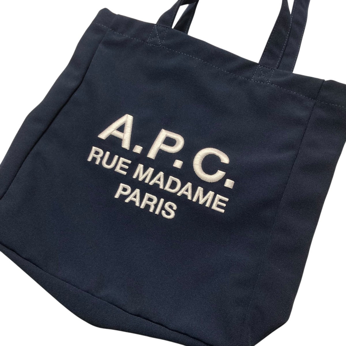 トートバック　APC（パリ限定品） トートバック APC（パリ限定品） - メルカリ