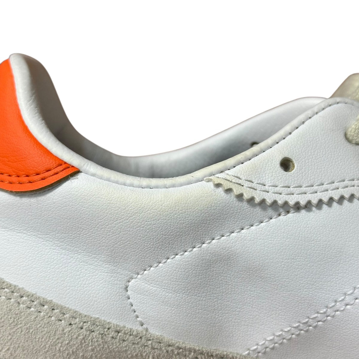 Onitsuka Tiger(オニツカタイガー) DELECITYローカットスニーカー