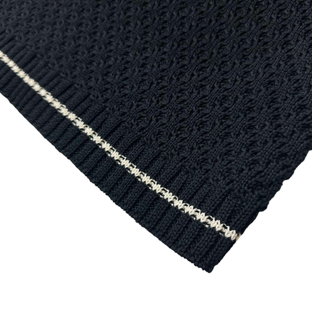 OUAT(オーユーエーティー) Vネックベスト0008024VT 0008024VT ブラック