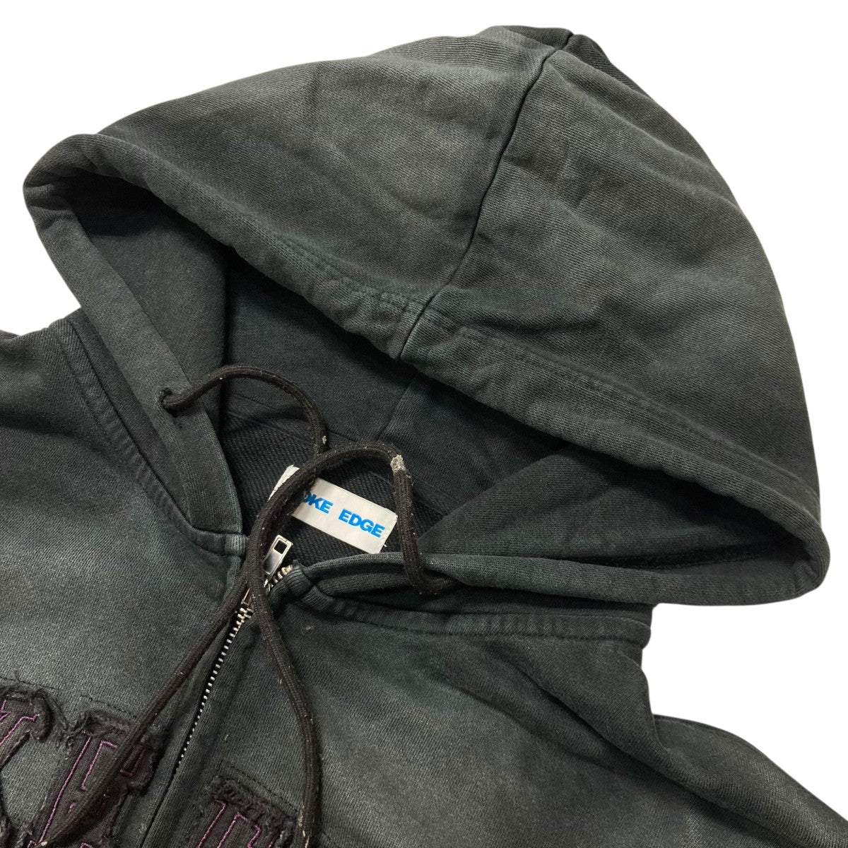 WOKE EDGE ブラック フルジップパーカー WOKE EDGE / Faded Embroidery Zip Up Hoodie – ROOP TOKYO