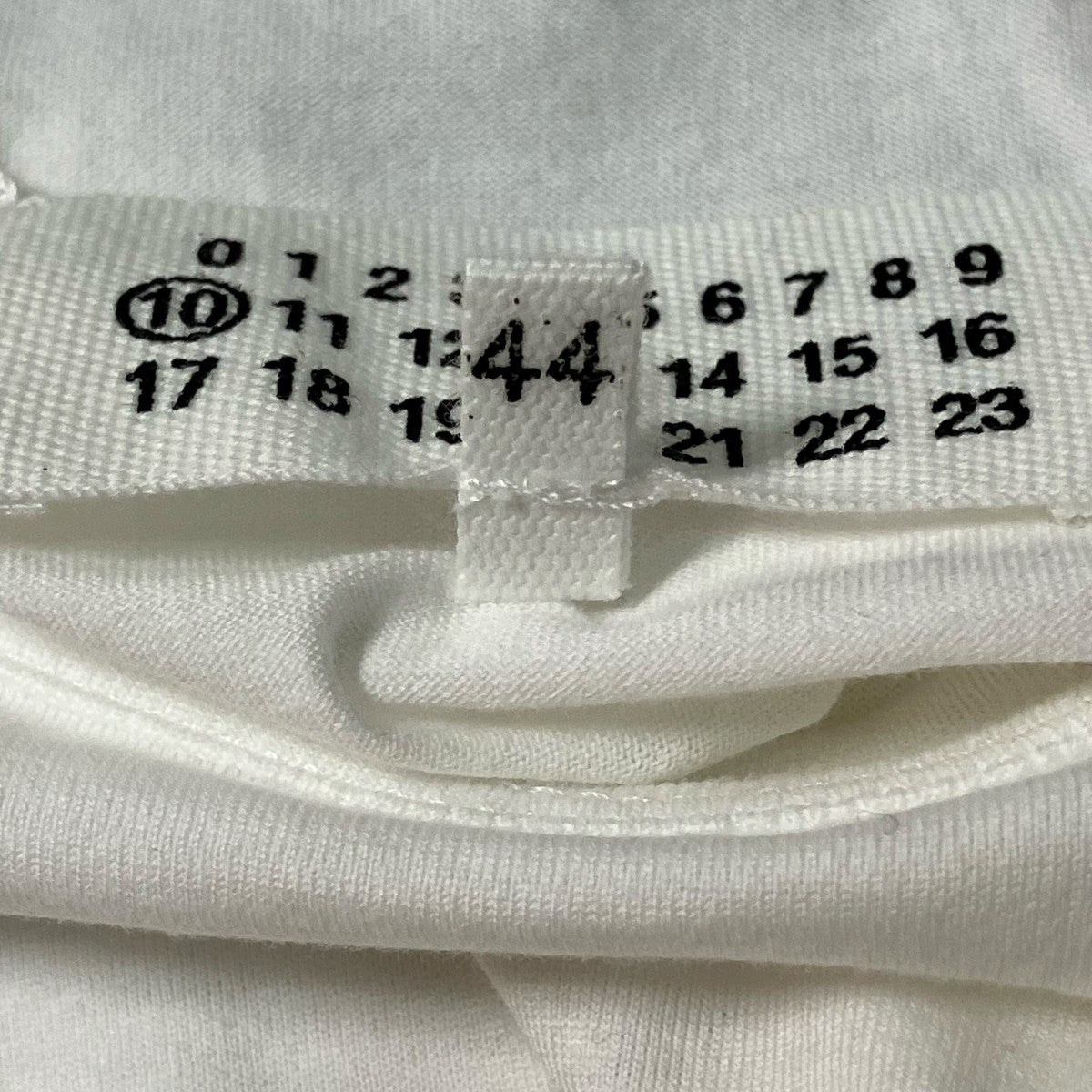 Maison Margiela フロント刺繍ＴシャツS30GC0701 S22816 古着・中古-7枚目のアイテム画像