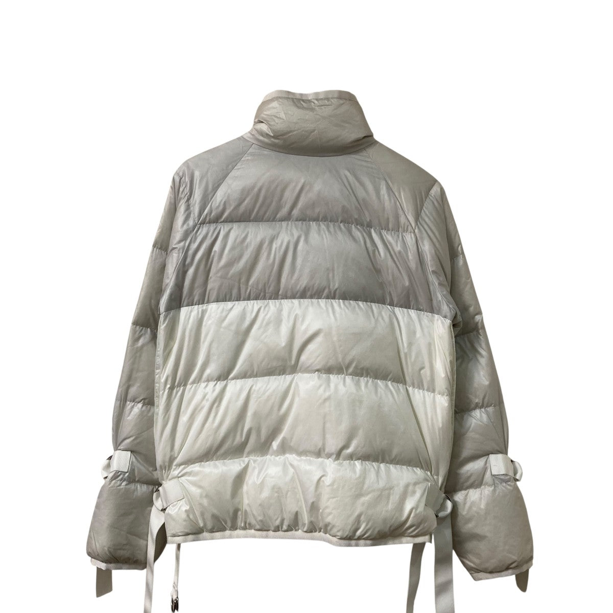 お値下げ中：Sacai サカイ ダウン ジャケット グリーン カーキ サイズ 2 sacai(サカイ) ダウンジャケット カーキ サイズ 2｜【公式