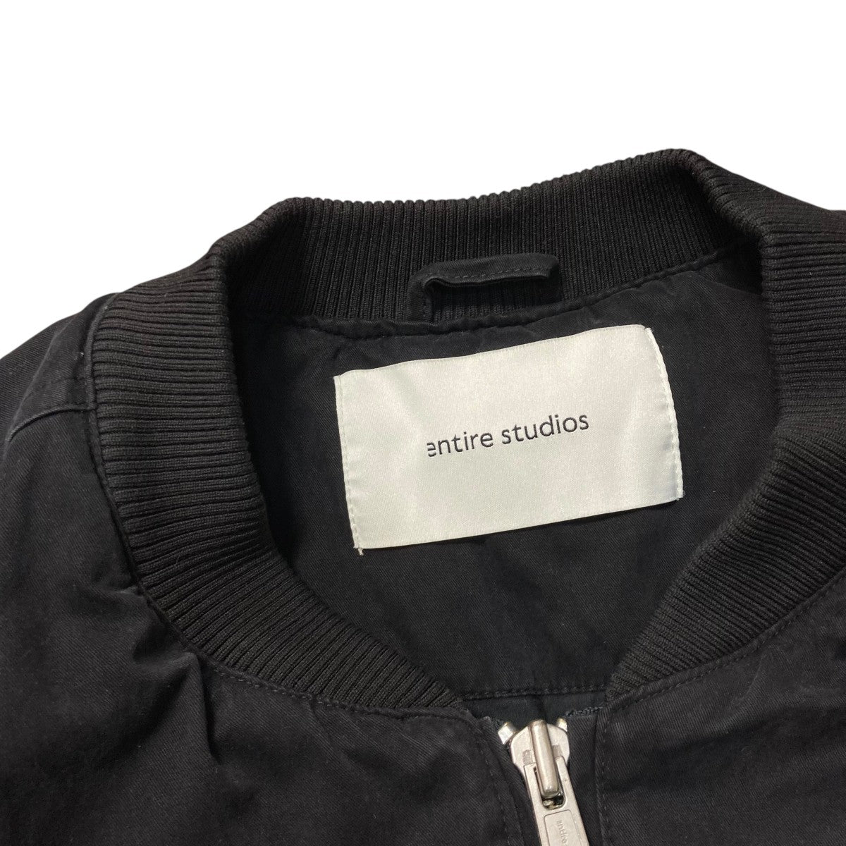 ENTIRE STUDIOS(エンタイアスタジオ) A-4 BOMBER IRONボンバー