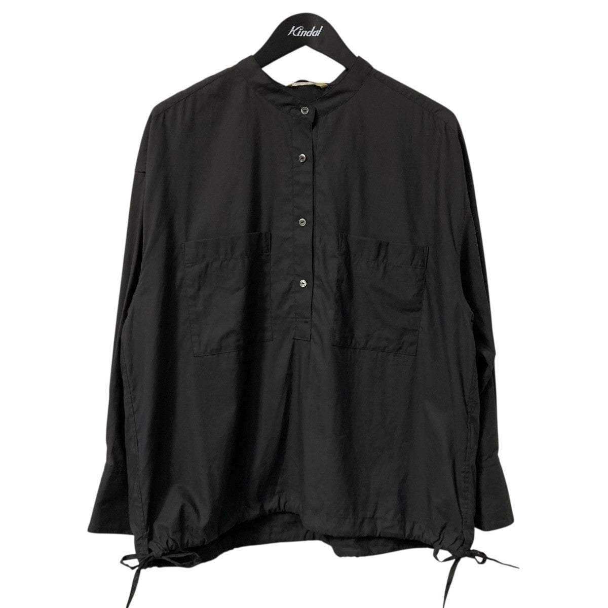 【美品】カレンソロジー コットンサテンバンドカラーブラウス ボリューム袖 白 Curensology(カレンソロジー) コットンサテンブラウスバンドカラープル
