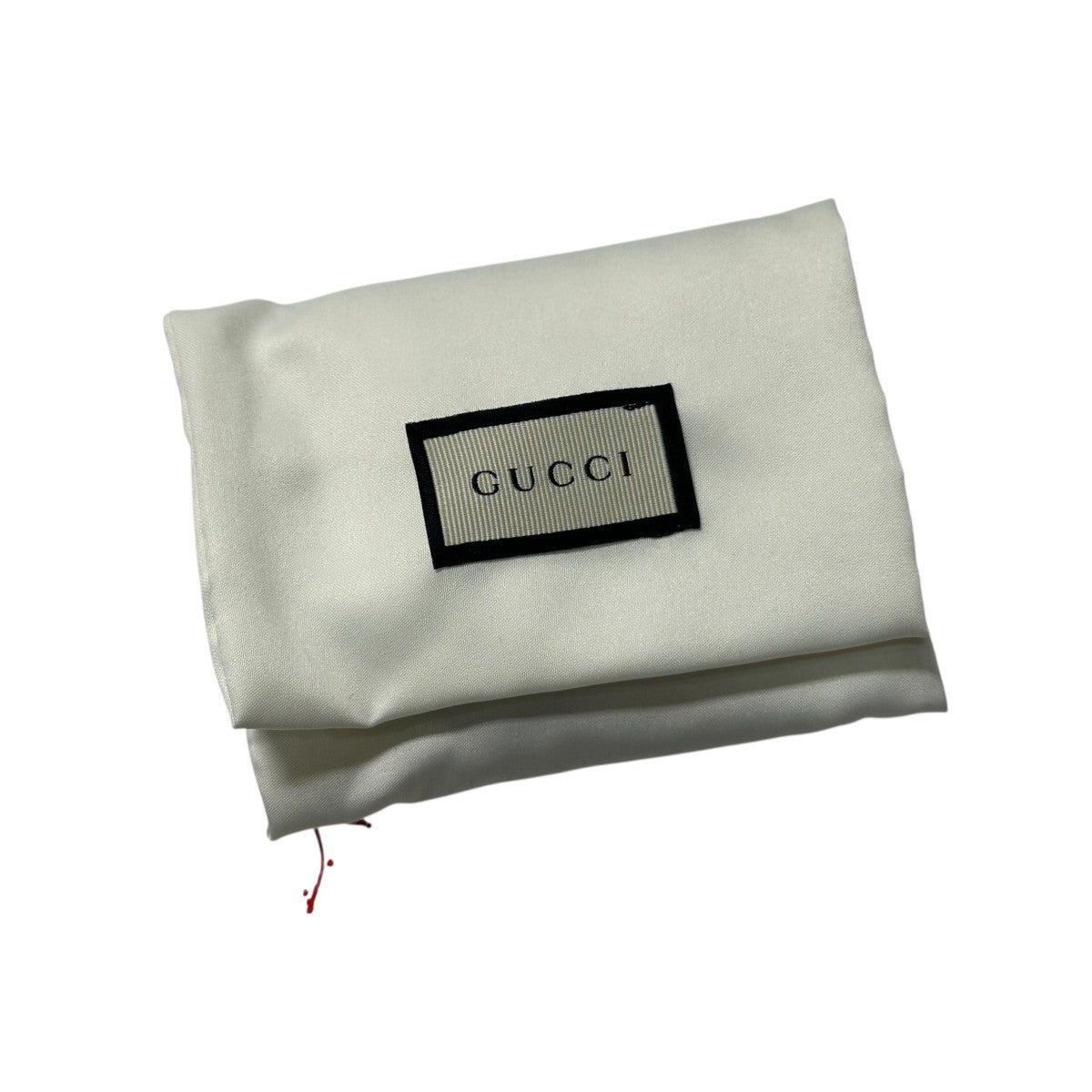 GUCCI(グッチ) GGエンボスキーホルダー シルバー×ホワイト｜【公式