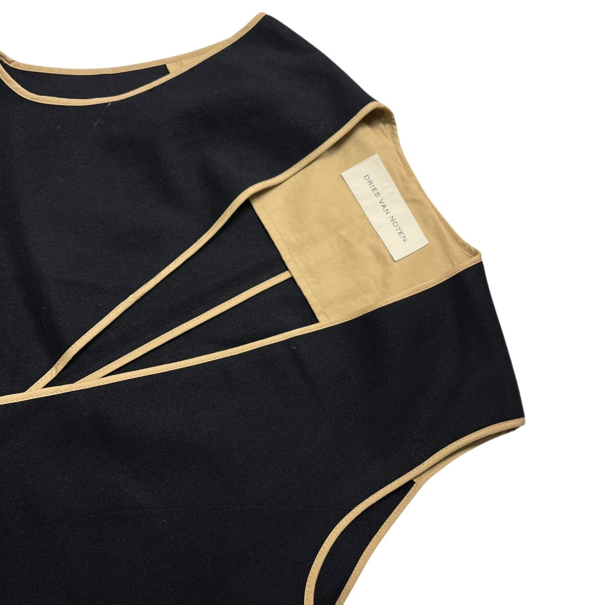 DRIES VAN NOTEN 24AWパイピングロングベスト242 020227 古着・中古-3枚目のアイテム画像
