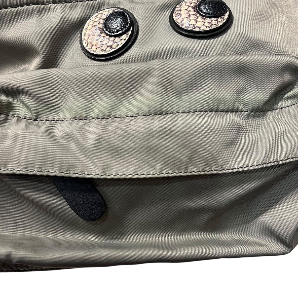 ショルダーバッグ