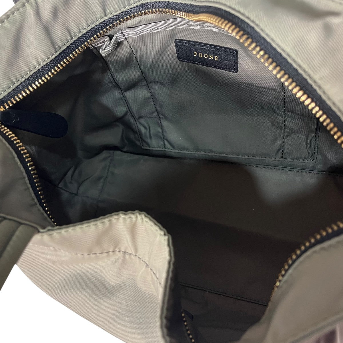 ショルダーバッグ