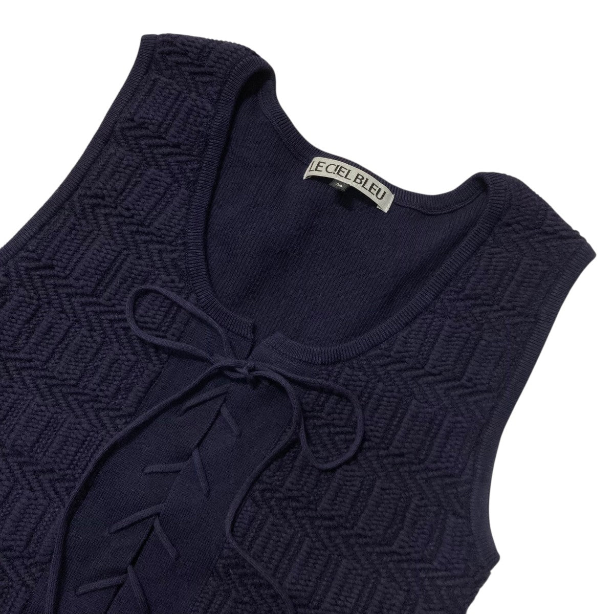 LE CIEL BLEU Knit Top w Lace-Up Frontノースリーブニット27A61305 古着・中古-3枚目のアイテム画像