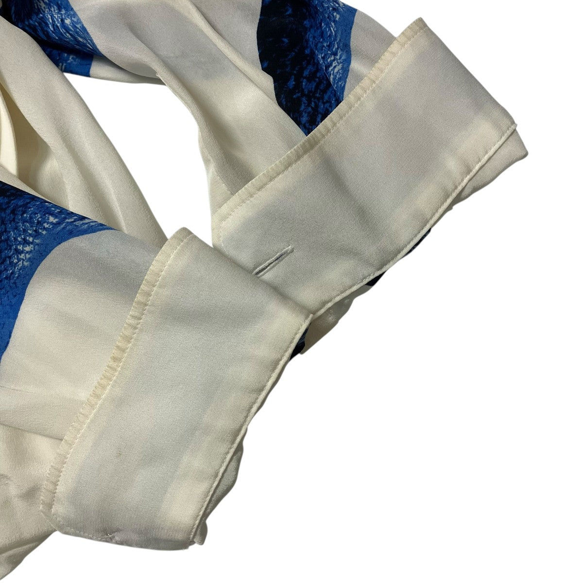 BURBERRY 変形ボウタイブラウス45678250 古着・中古-6枚目のアイテム画像
