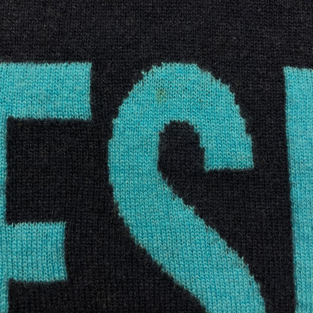 DIESEL カシミヤ混クルーネックセーター 古着・中古-6枚目のアイテム画像