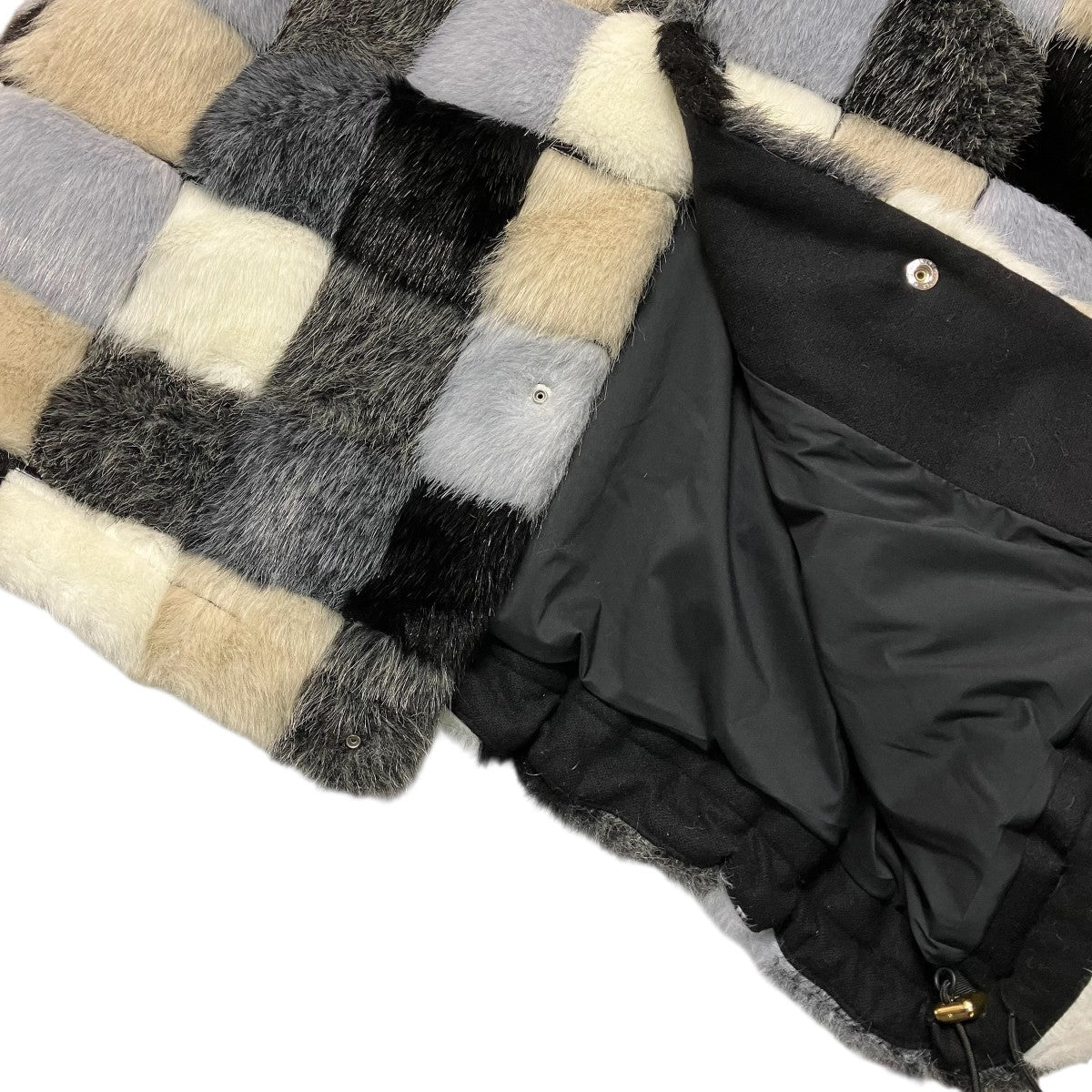 SASQUATCHfabrix．(サスクワァッチファブリックス．) FAKE FUR JACKET