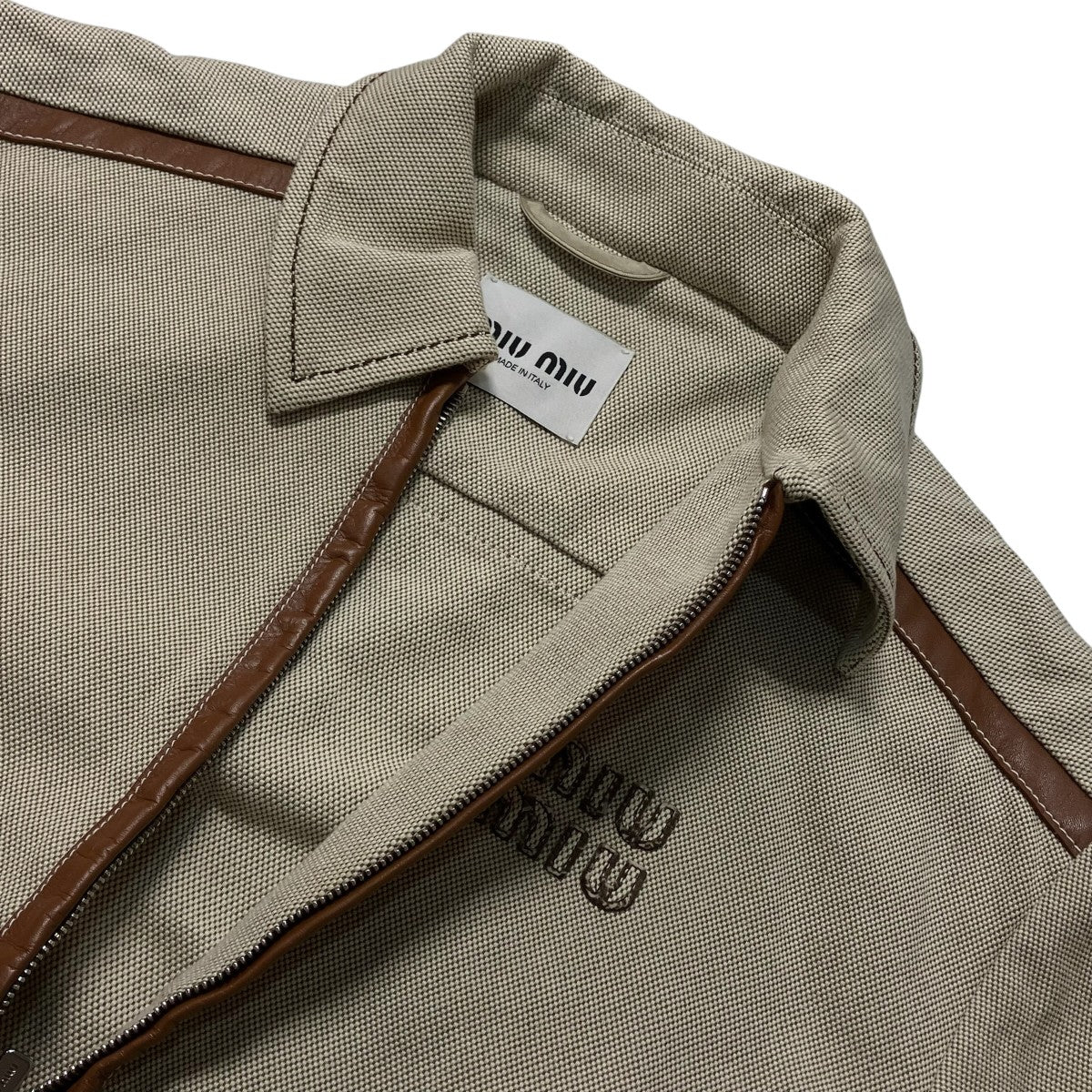 MIU MIU ジャケットML1042 S000 14Z3 古着・中古-3枚目のアイテム画像