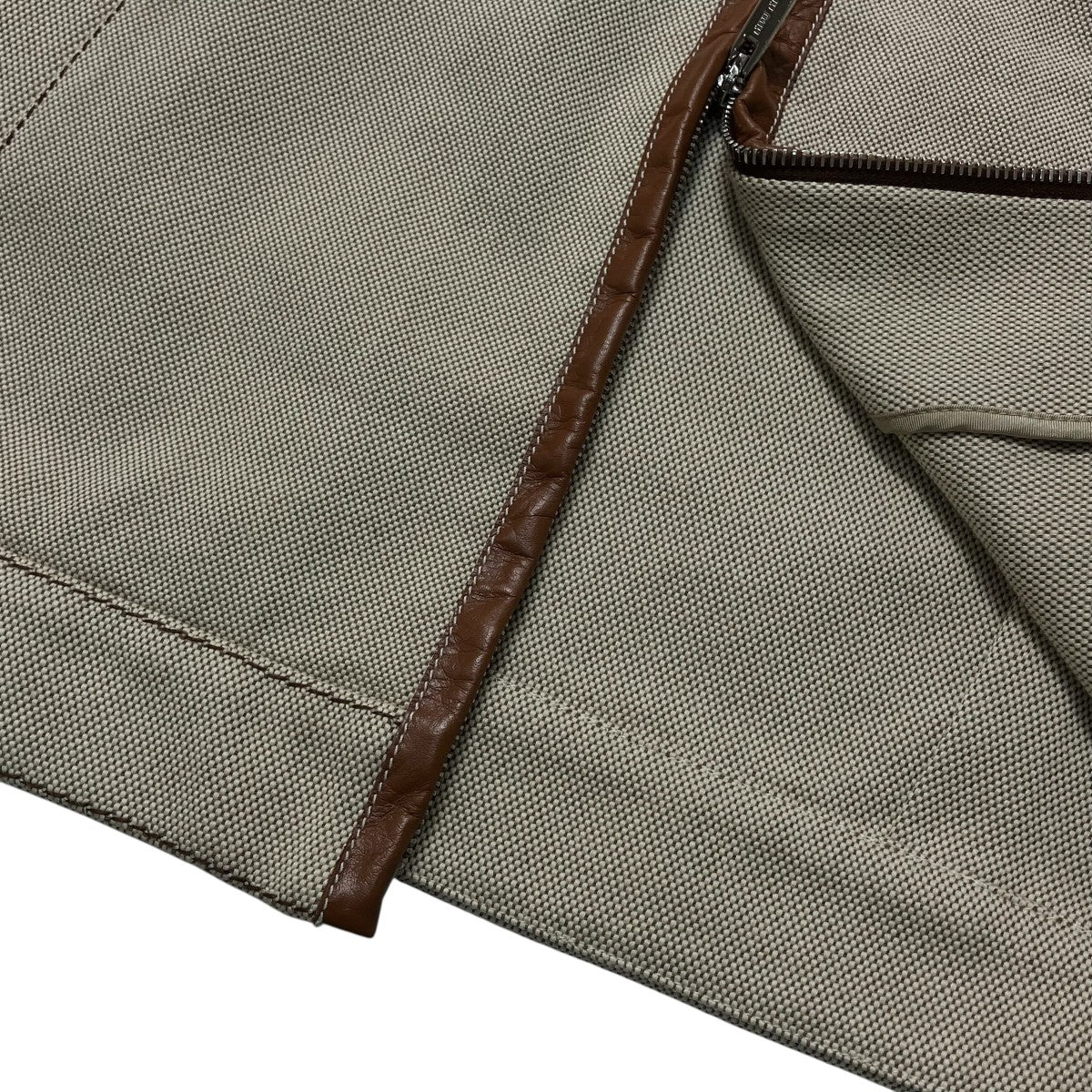 MIU MIU ジャケットML1042 S000 14Z3 古着・中古-5枚目のアイテム画像