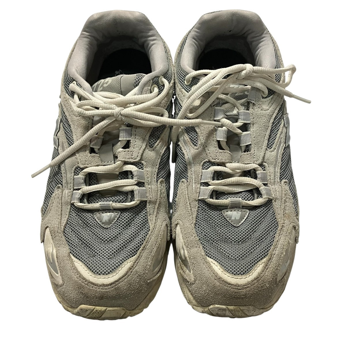 スニーカーML725AA