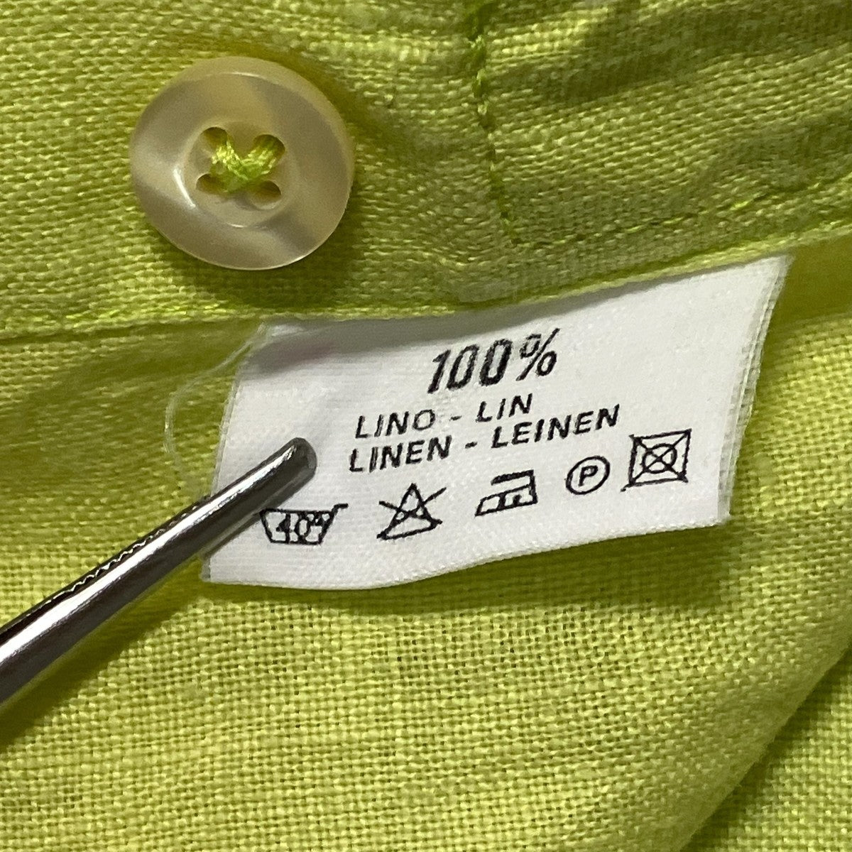 リネンシャツ