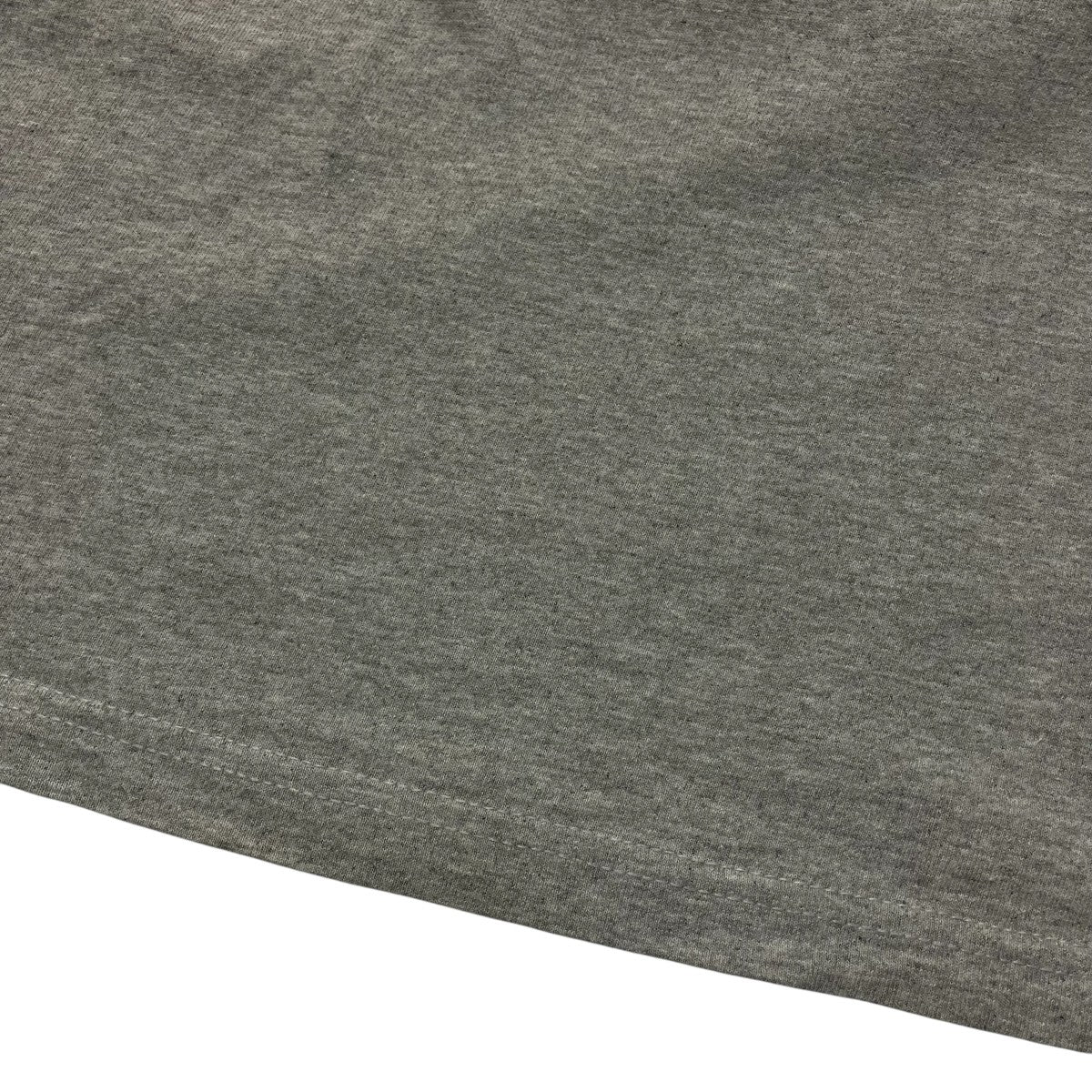 クルーネックTシャツ