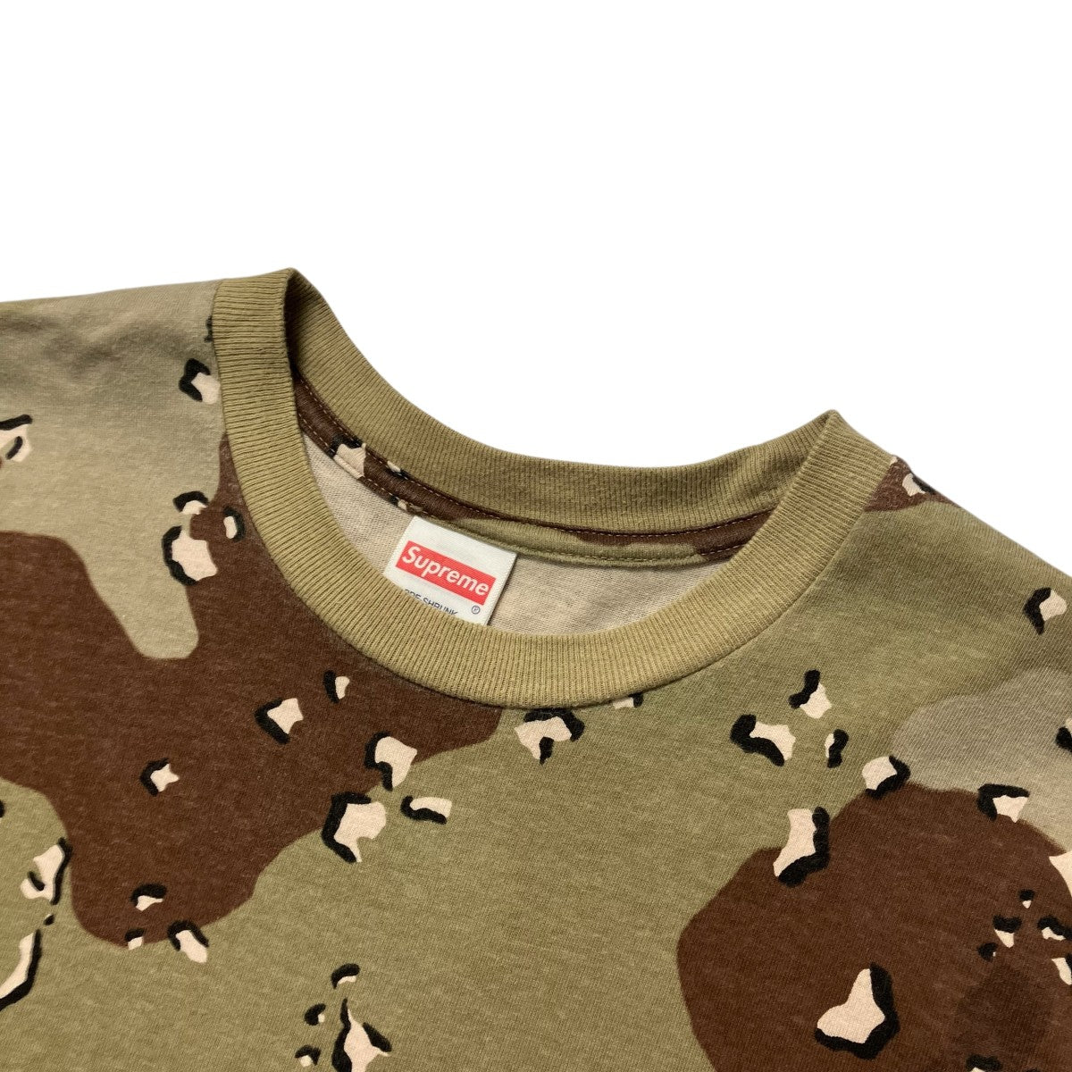 クルーネックTシャツ