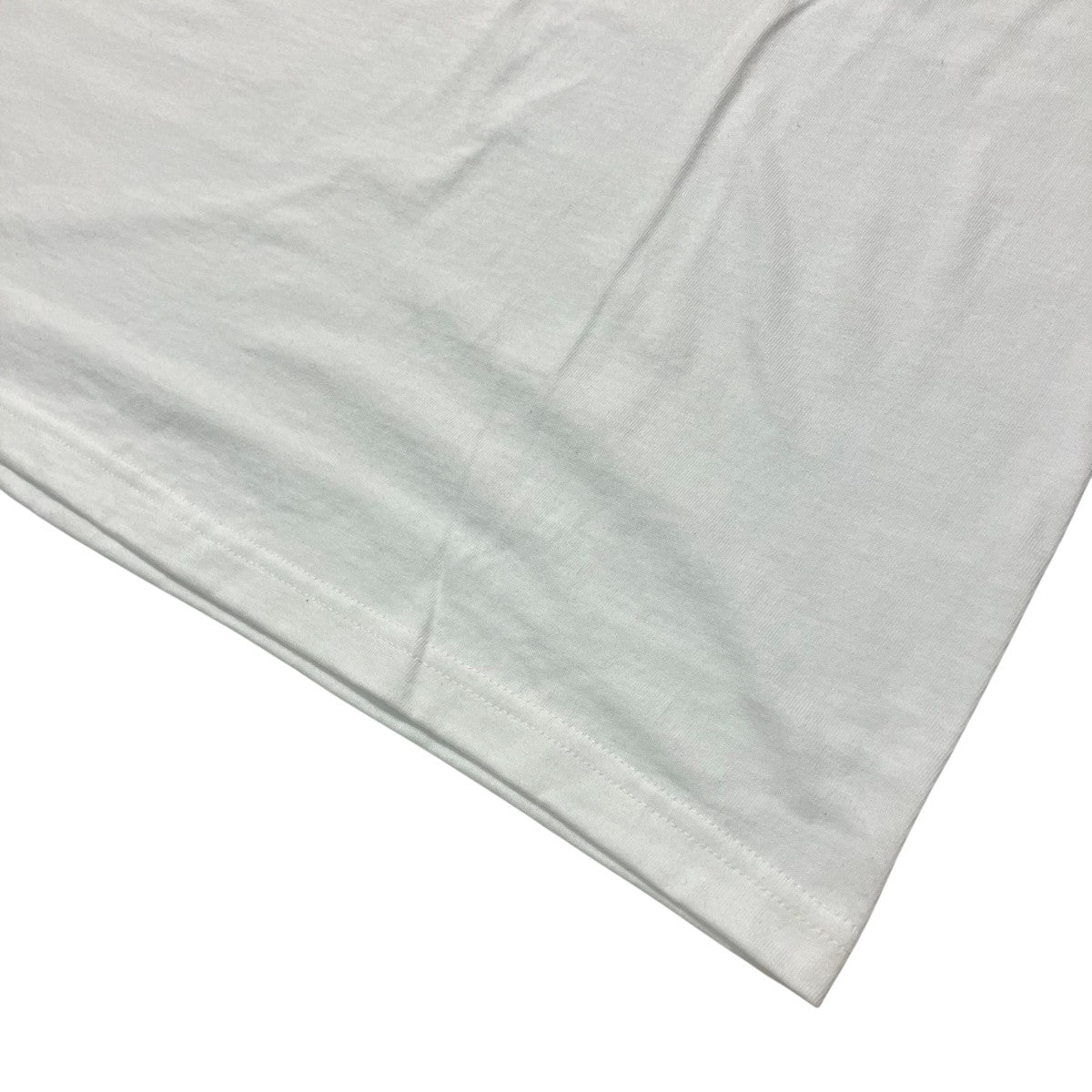 フロントプリントTシャツ