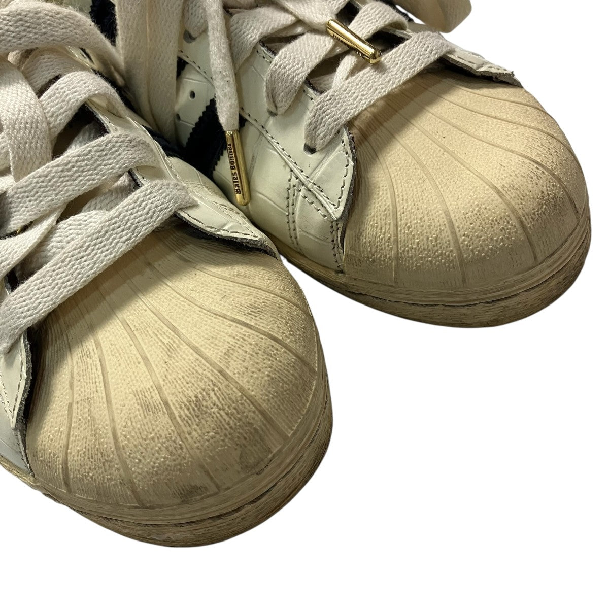 Superstar Wonder WhiteローカットスニーカーJP7161