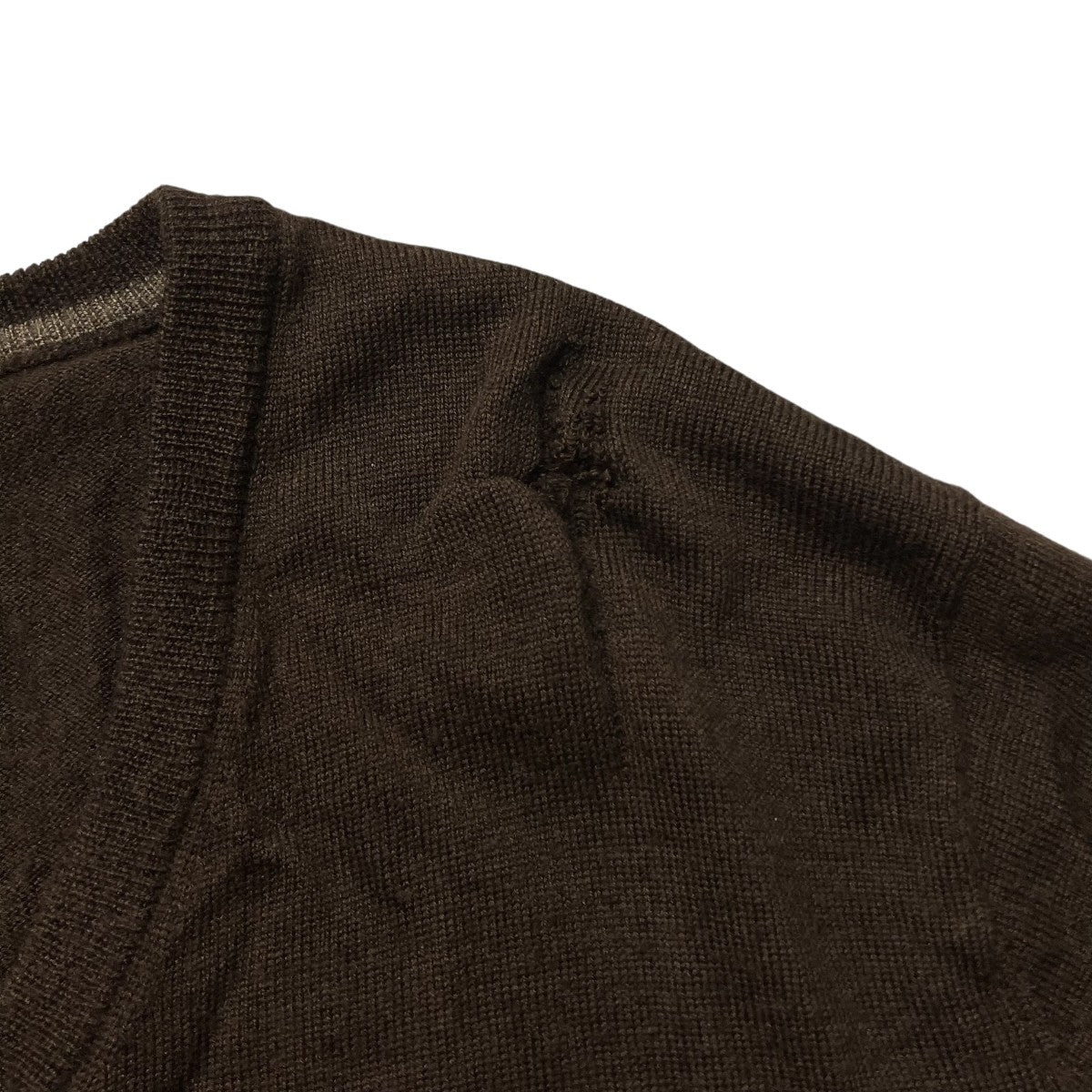MERINO WOOLVネックセーター