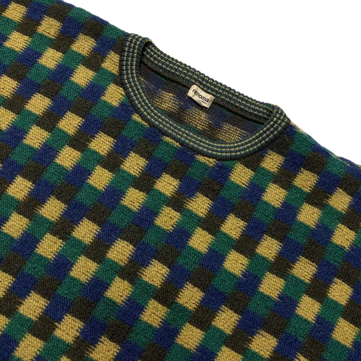 クルーネックニット