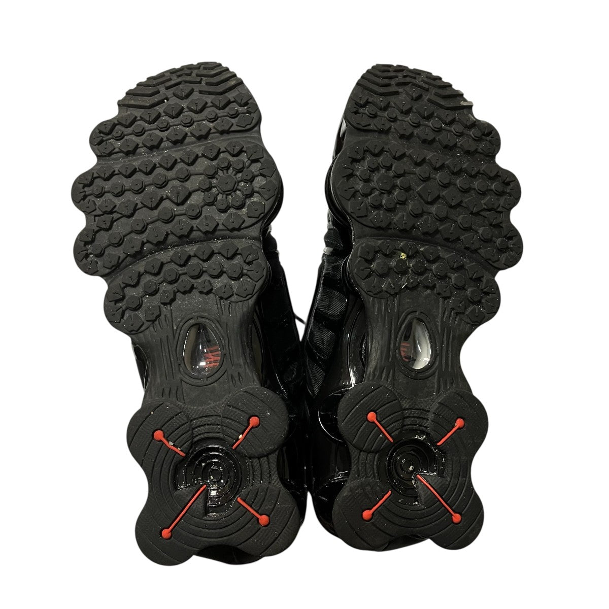 AV3595 002 Shoxローカットスニーカー