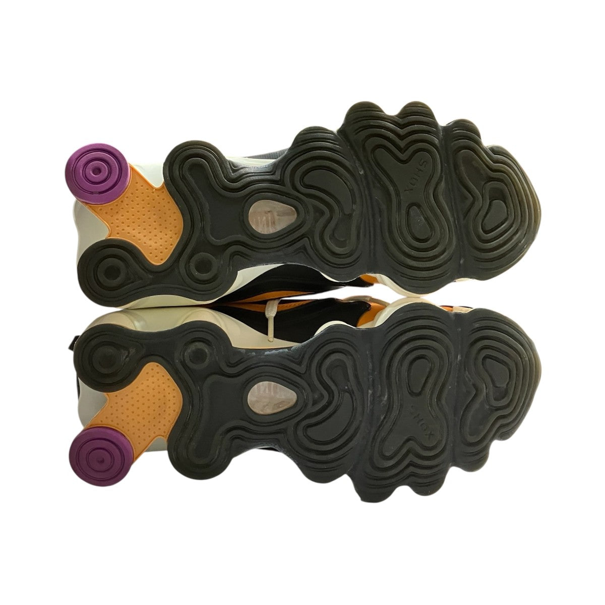 WMNS SHOX TL NOVAローカットスニーカーAT8046 002