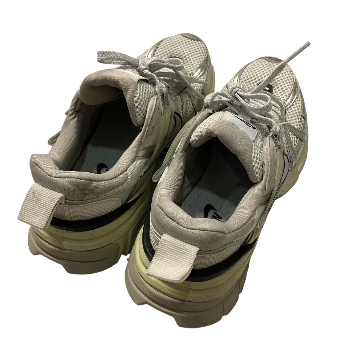 V2K RUNローカットスニーカーFD0736 100