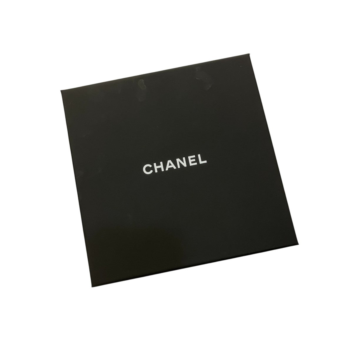CHANEL イヤーズギフト 2025 鹿モチーフネックレス 古着・中古-8枚目のアイテム画像