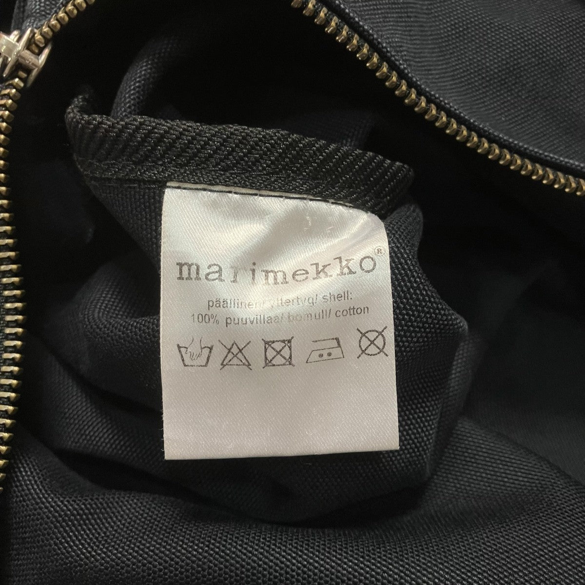 ボストンバッグ