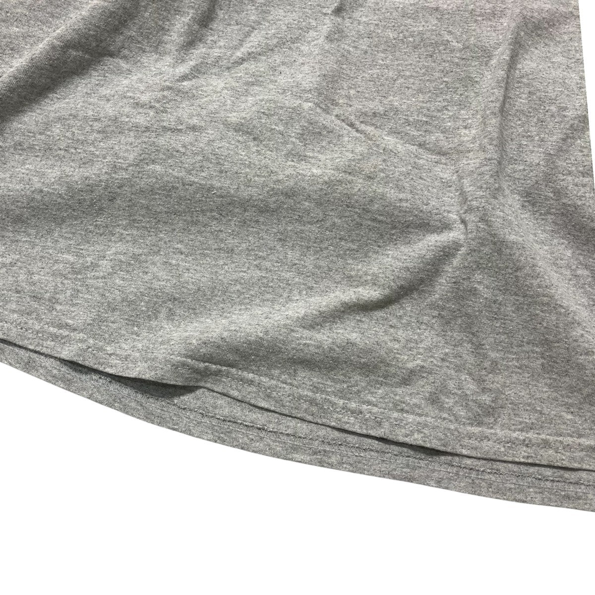 クルーネックTシャツ