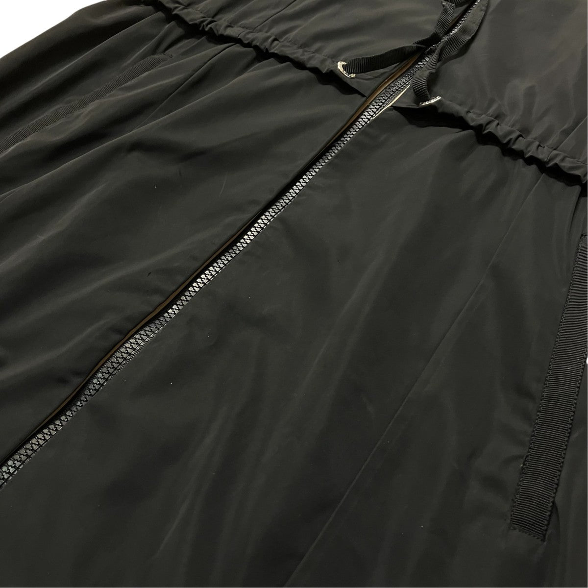 MONCLER(モンクレール) TUILEナイロンフーデッドコートC10934912685