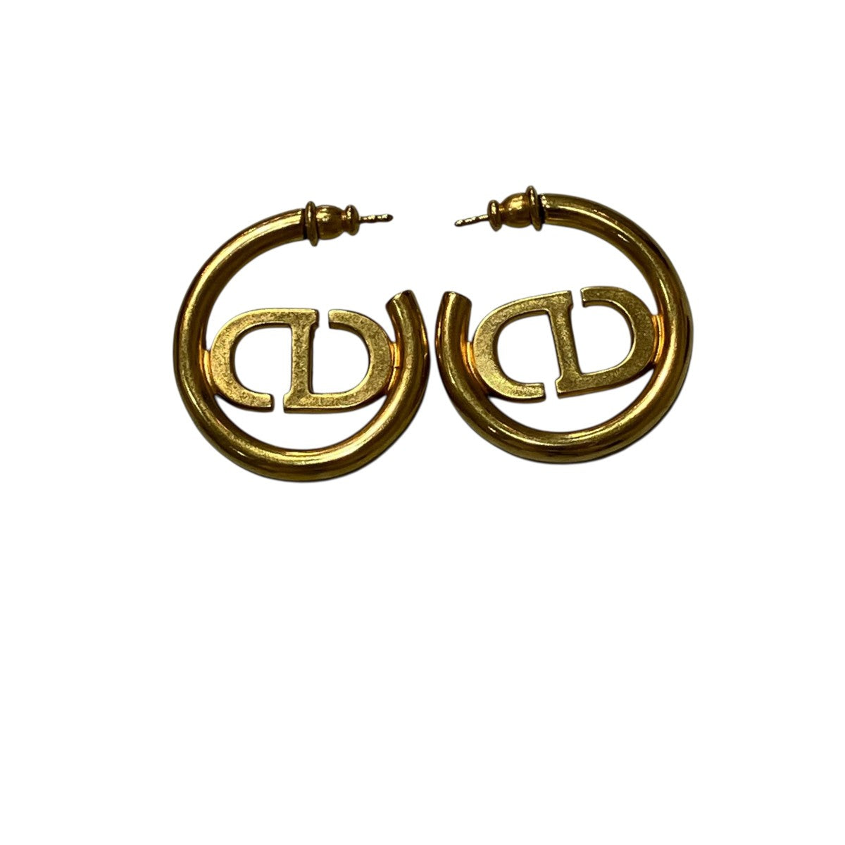 ピアス