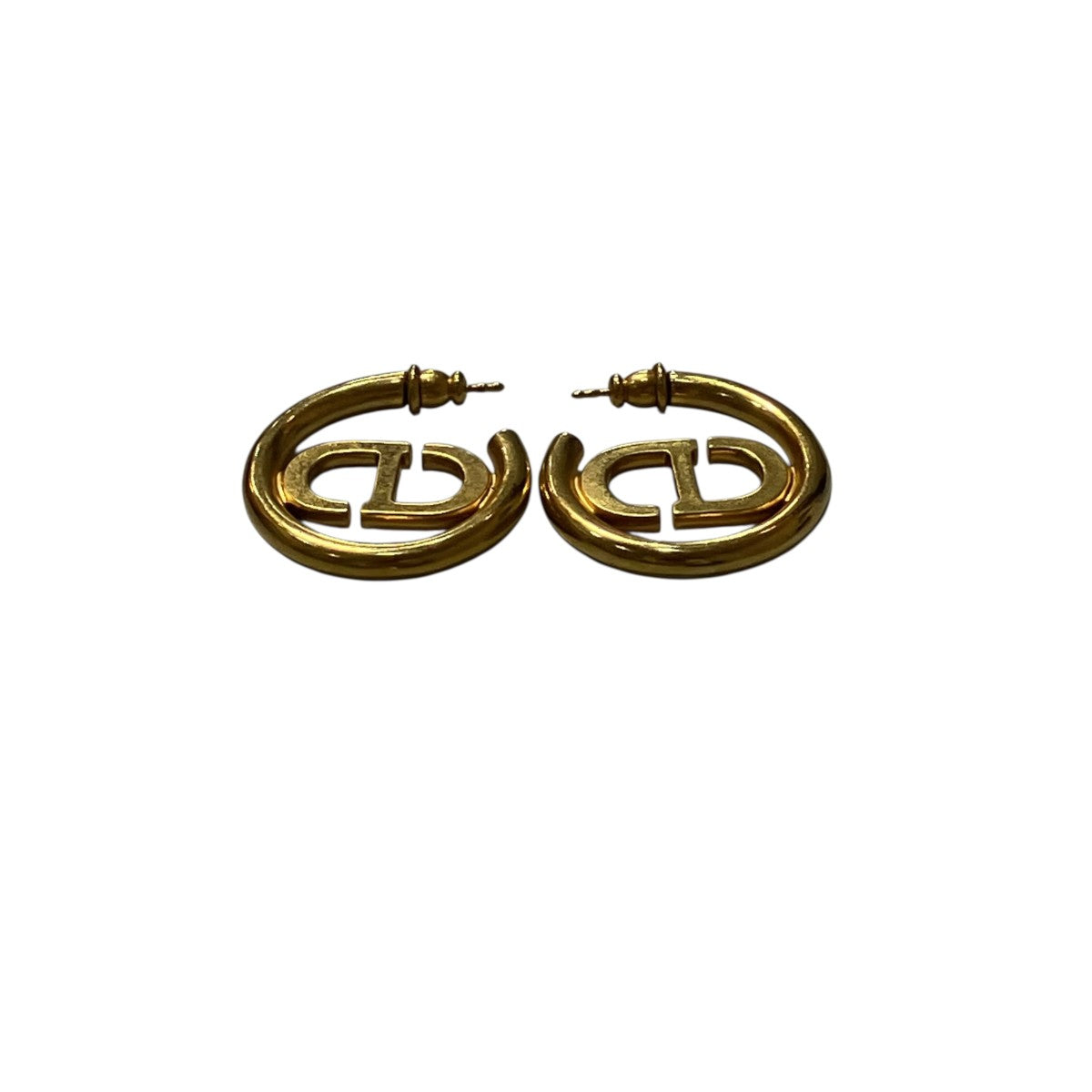 ピアス