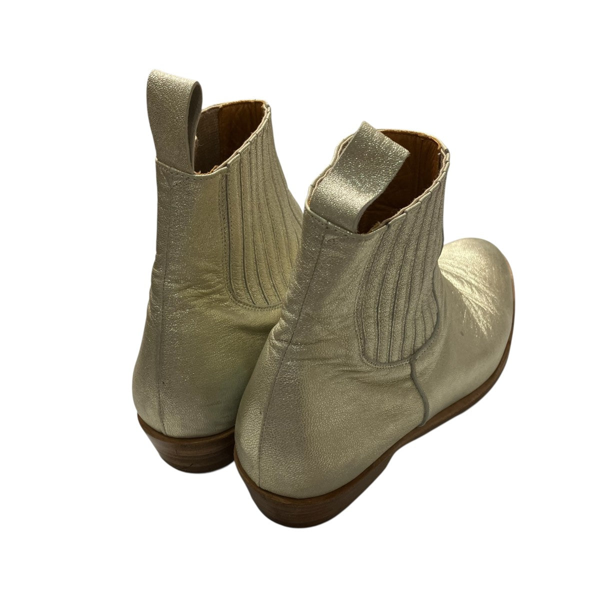 ミドルブーツ