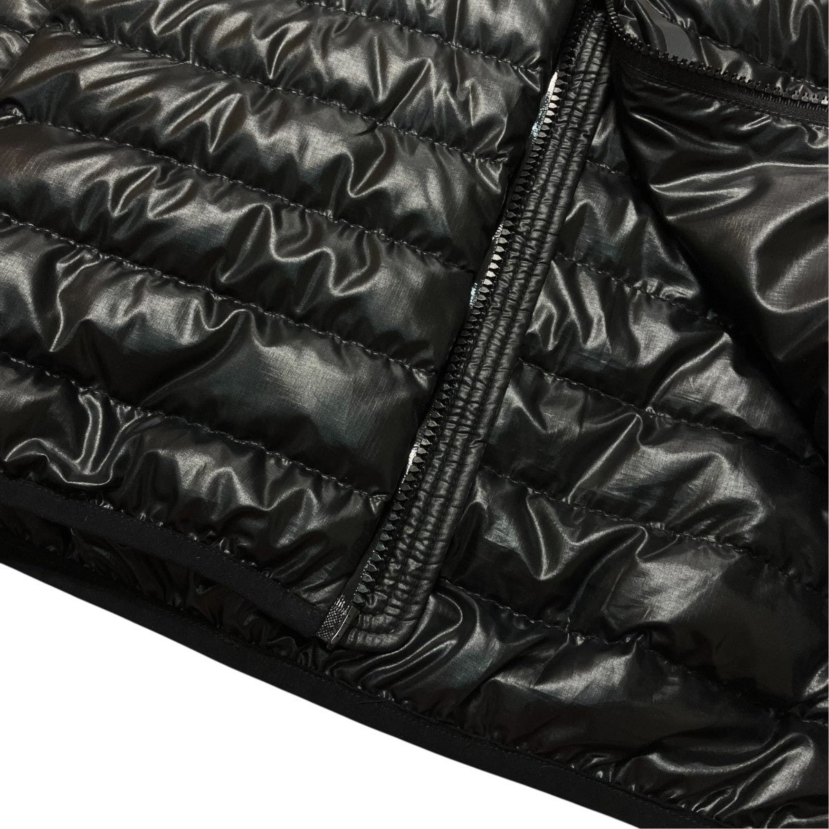 MONCLER ダウンジャケットI10911A00030 595OK LAUZET GIUBBOTTO 古着・中古-7枚目のアイテム画像
