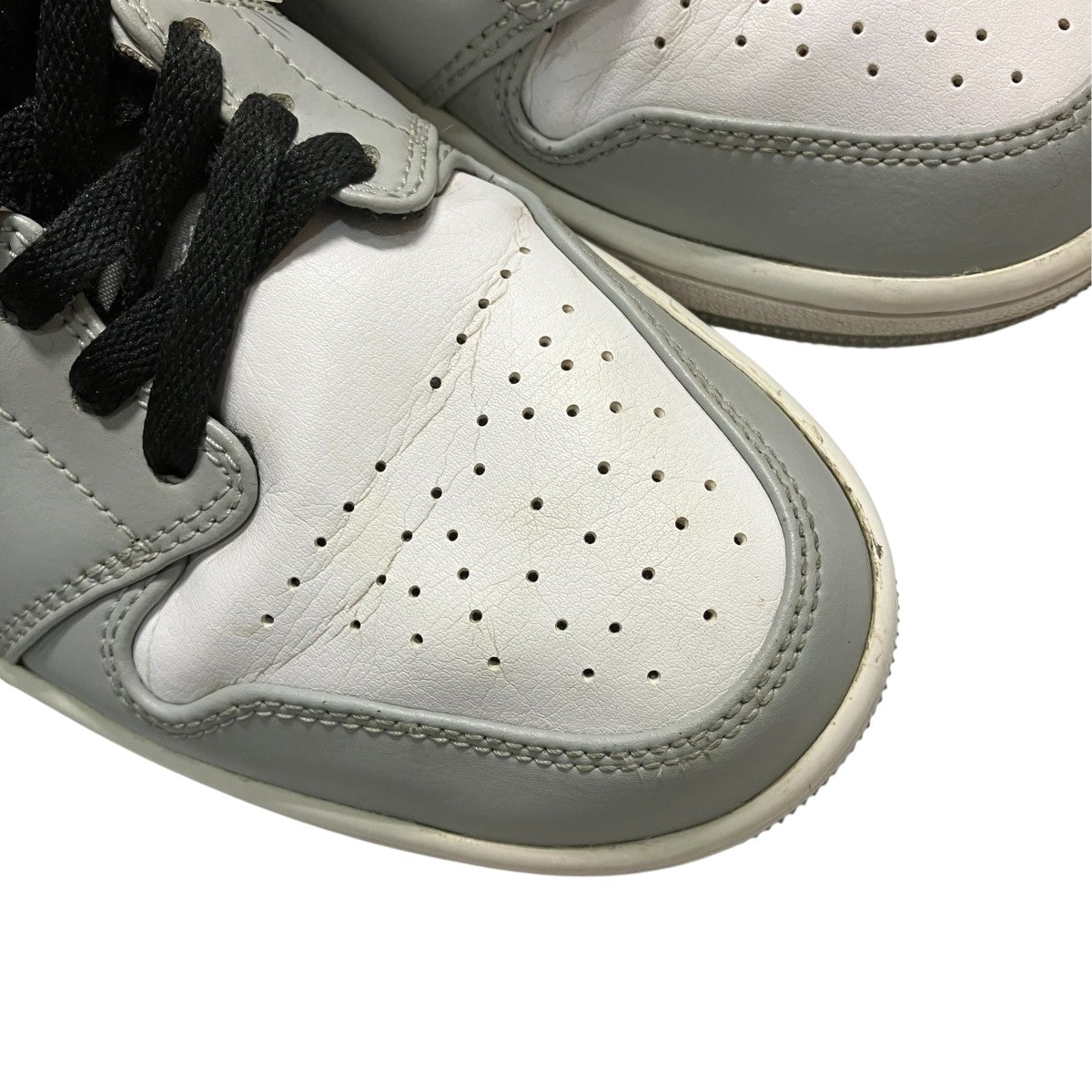 Air Jordan 1 Mid Light Smoke Grey White Blackハイカットスニーカー554724-092