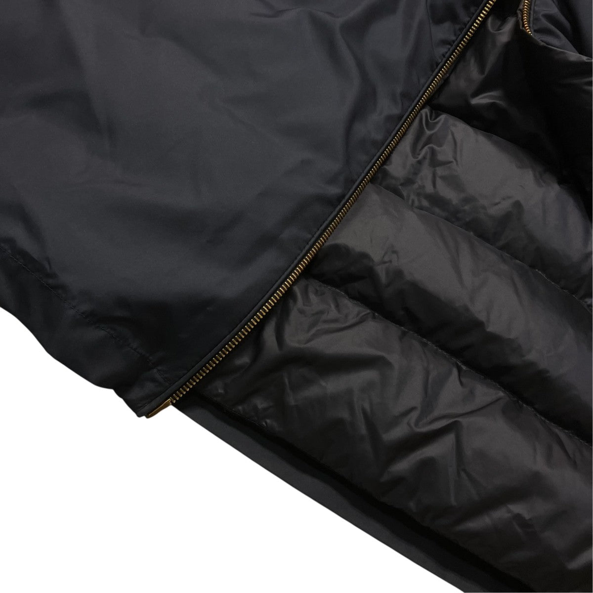 MONCLER EVETTES リバーシブル ロゴワッペン ボアフード ベルト付 ダウンコートダウンコートH20931C00041 古着・中古-8枚目のアイテム画像