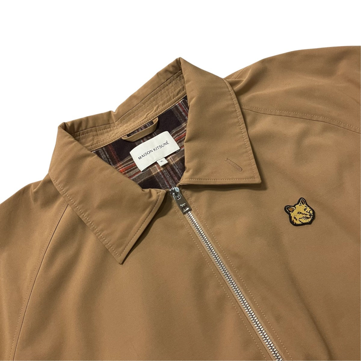 MAISON KITSUNE HARRINGTON JACKET IN TECHNICAL COTTON GABARDINEジャケットLM02103WQ0062 古着・中古-3枚目のアイテム画像