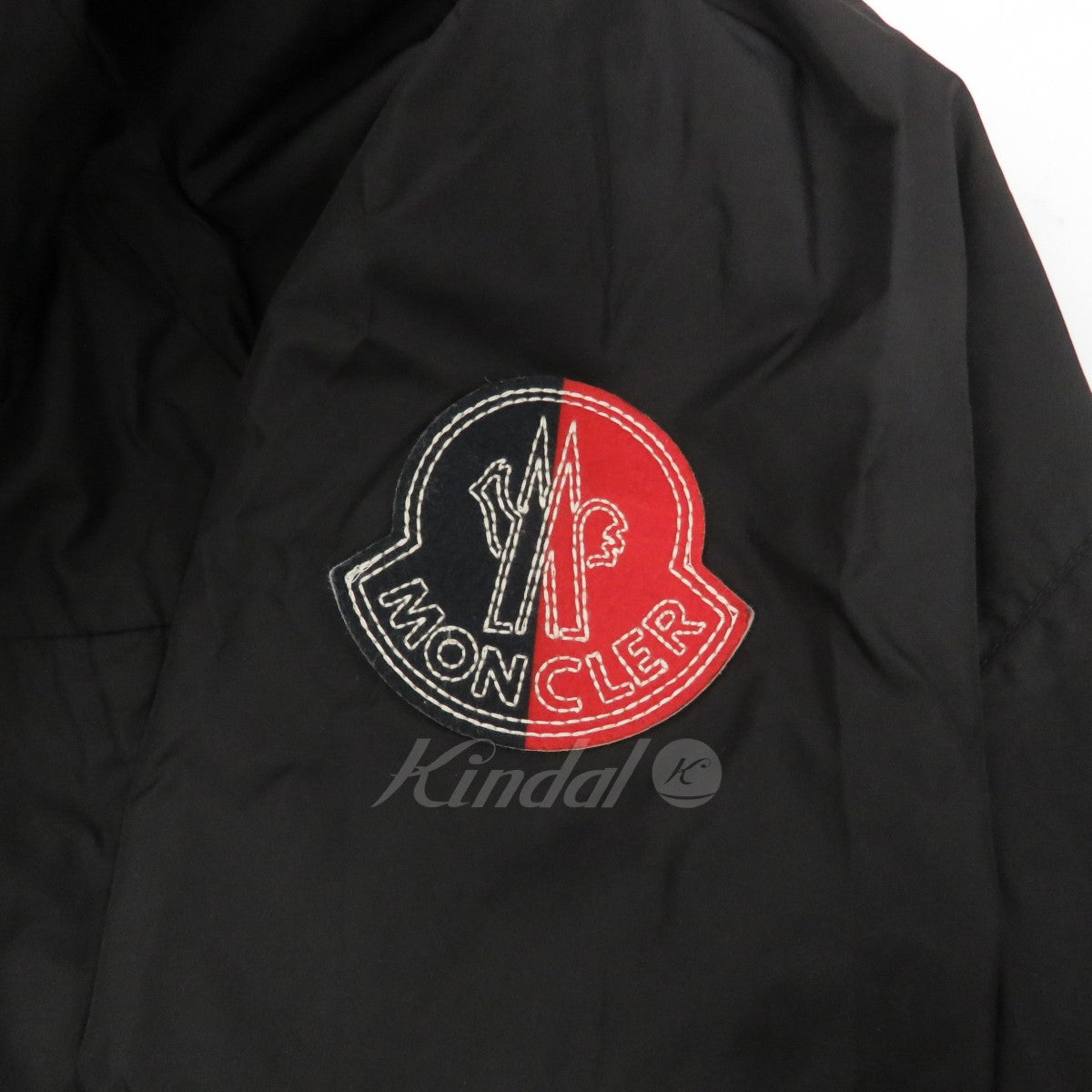 MONCLER GENIUS(モンクレール ジーニアス) フード内蔵ブルゾン SHEPPEY ナイロンジャケット ブラック サイズ  1｜【公式】カインドオルオンライン ブランド古着・中古通販【kindal】