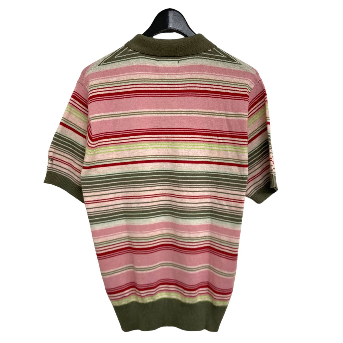 stussy(ステューシー) Knit Stripe Poloニットポロシャツ117090 117090 ピンク×カーキ サイズ  17｜【公式】カインドオルオンライン ブランド古着・中古通販【kindal】