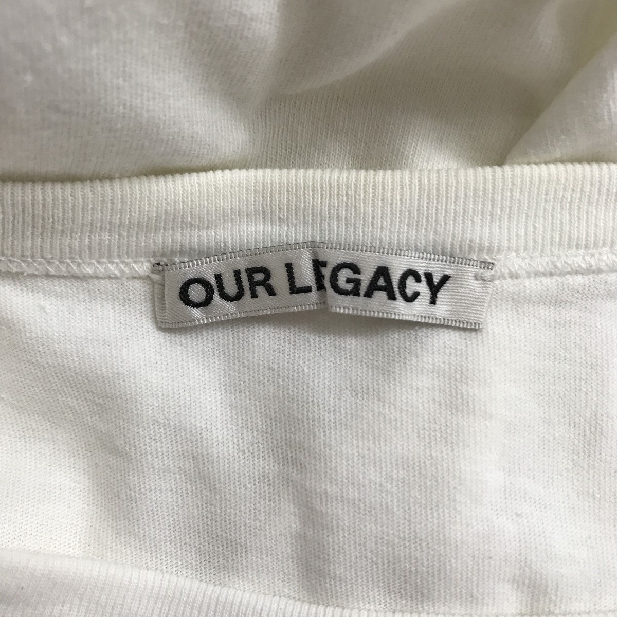 OUR LEGACY(アワーレガシー) ロゴプリントTシャツ ホワイト サイズ 46｜【公式】カインドオルオンライン  ブランド古着・中古通販【kindal】