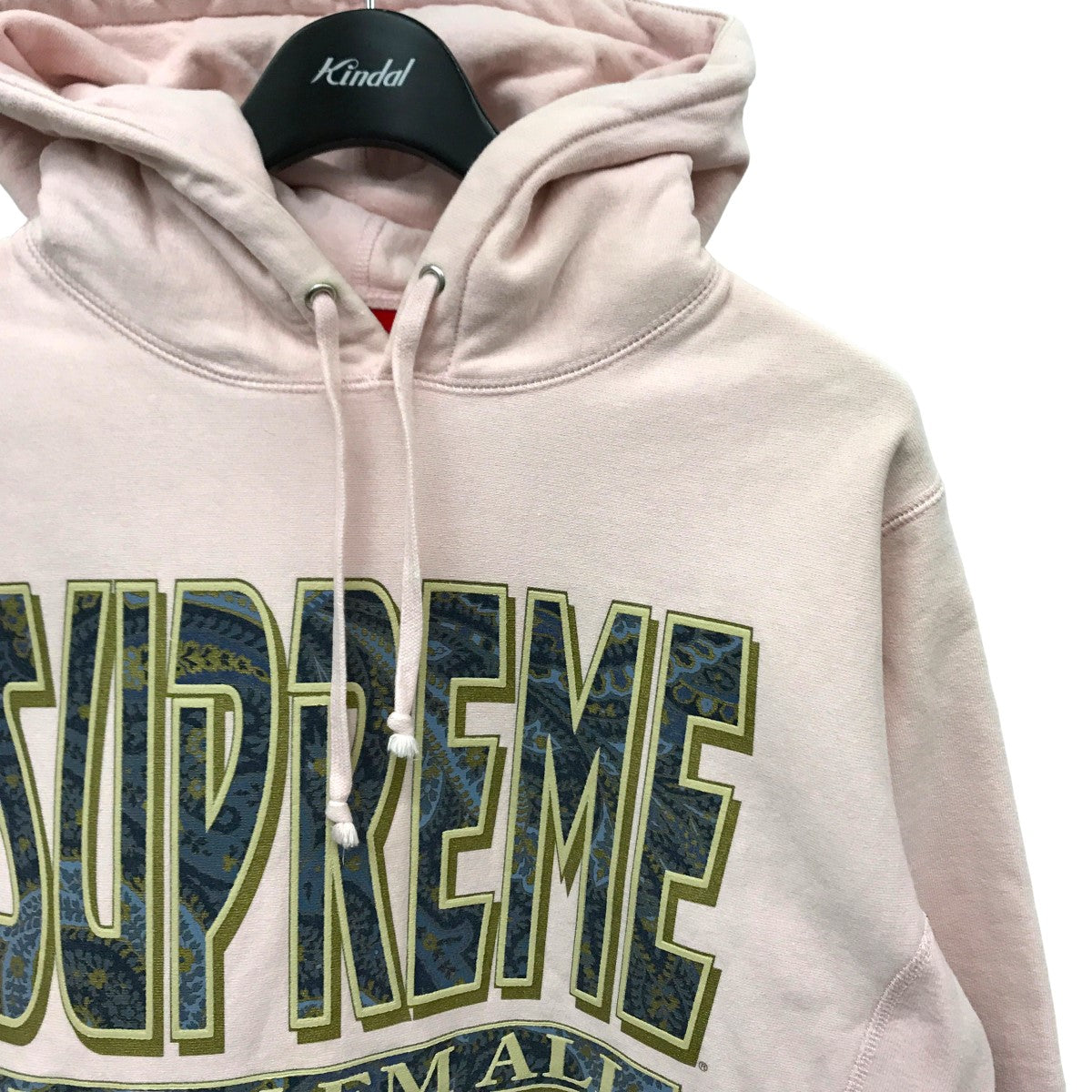 Supreme(シュプリーム) 17AW Paisley Fuck Em All Hooded Sweatshirt プルオーバースウェット パーカー  ピンク サイズ S｜【公式】カインドオルオンライン ブランド古着・中古通販【kindal】