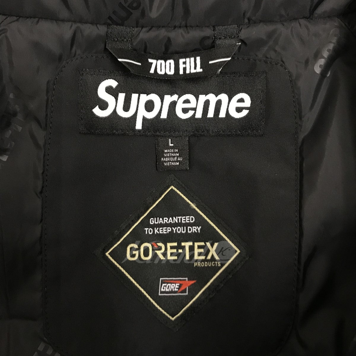 SUPREME 古着・中古 シュプリームの23AW GORE-TEX 700-Fill Down Parka ダウンジャケットです。