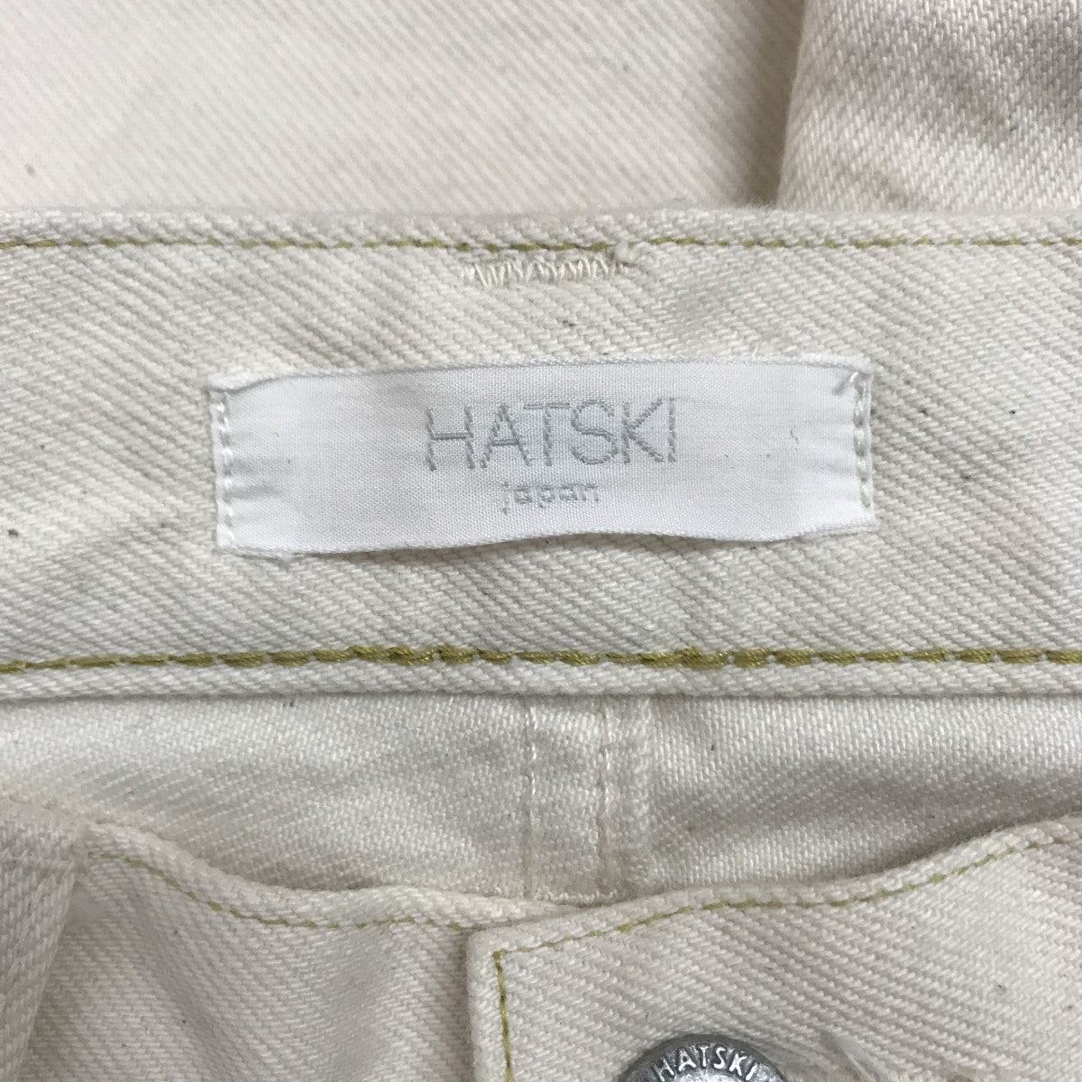 HATSKIオフホワイトデニム 新品未使用 HATSKIオフホワイトデニム 新品未使用 パンツ
