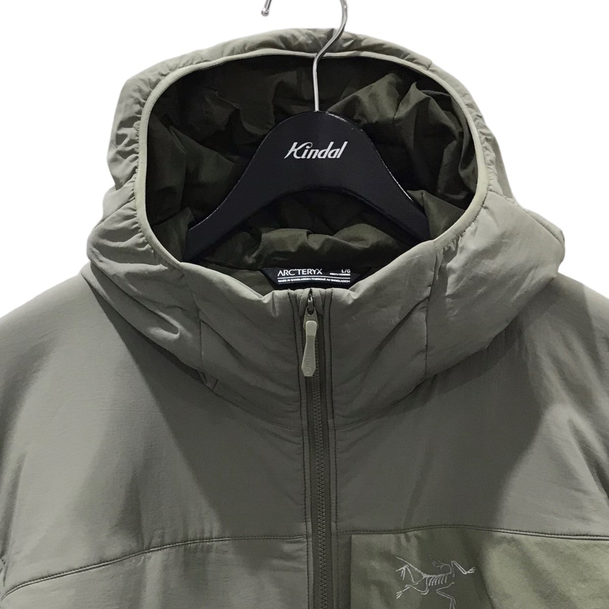 ARC'TERYX(アークテリクス) ジップアップ中綿ジャケット Proton LT Hoody プロトンLTフーディ 24007 24007 カーキ  サイズ L｜【公式】カインドオルオンライン ブランド古着・中古通販【kindal】