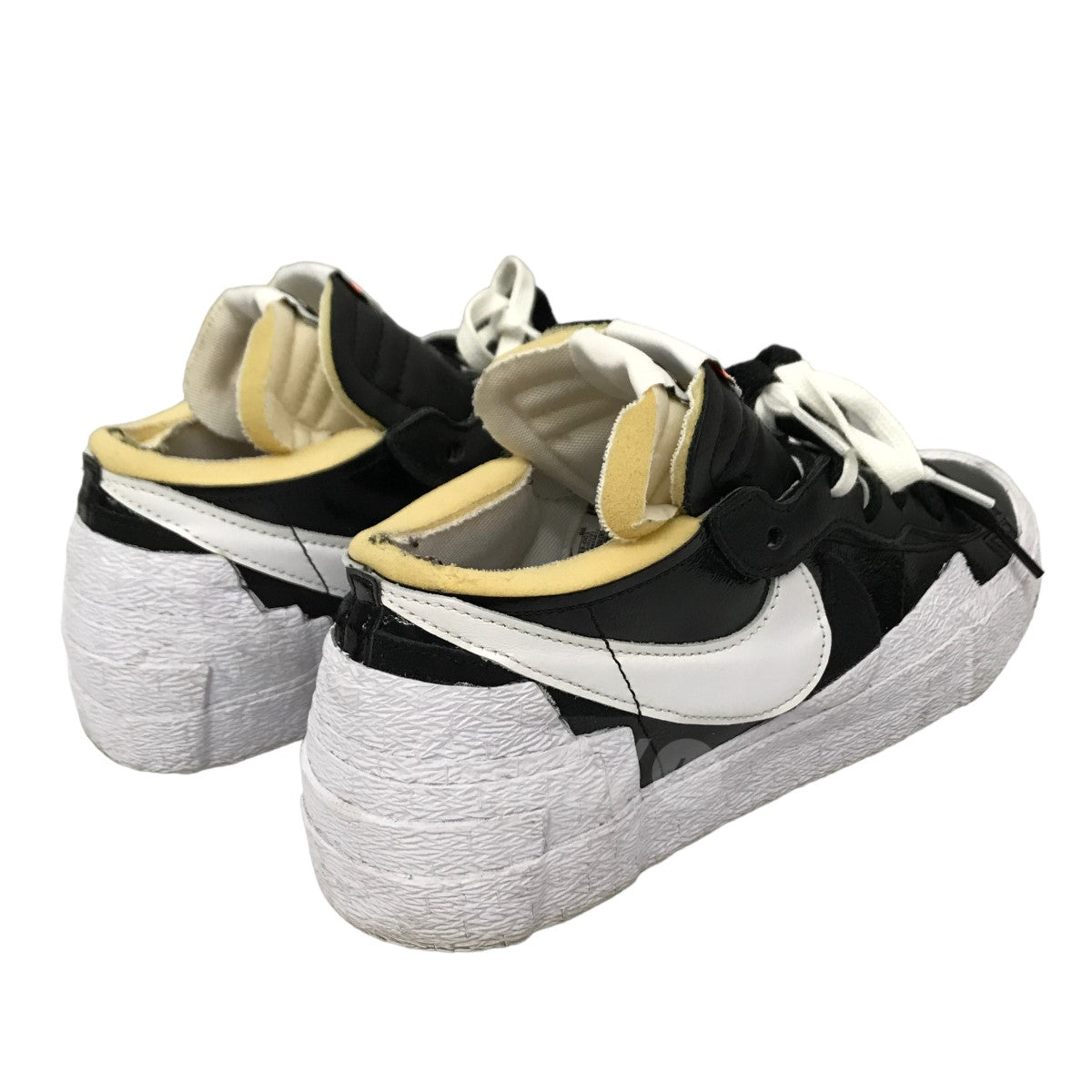 NIKE×sacai BLAZER LOW スニーカー DM6443-001 DM6443-001 ブラック ...